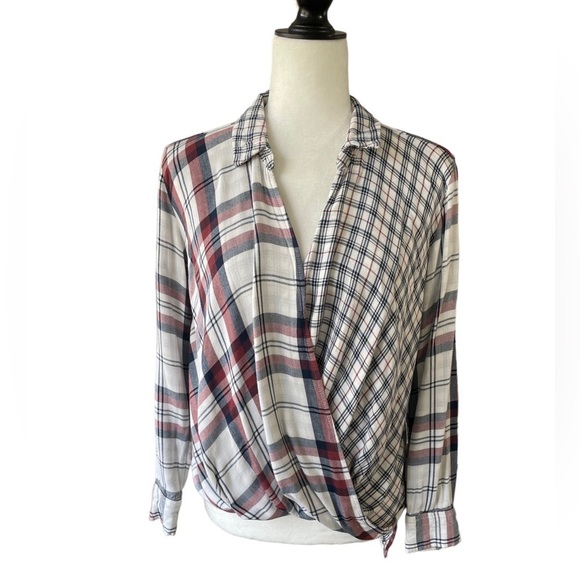 Abercrombie & Fitch Crisscross Front Top Mixed Plaid Flannel - Picture 1 of 10